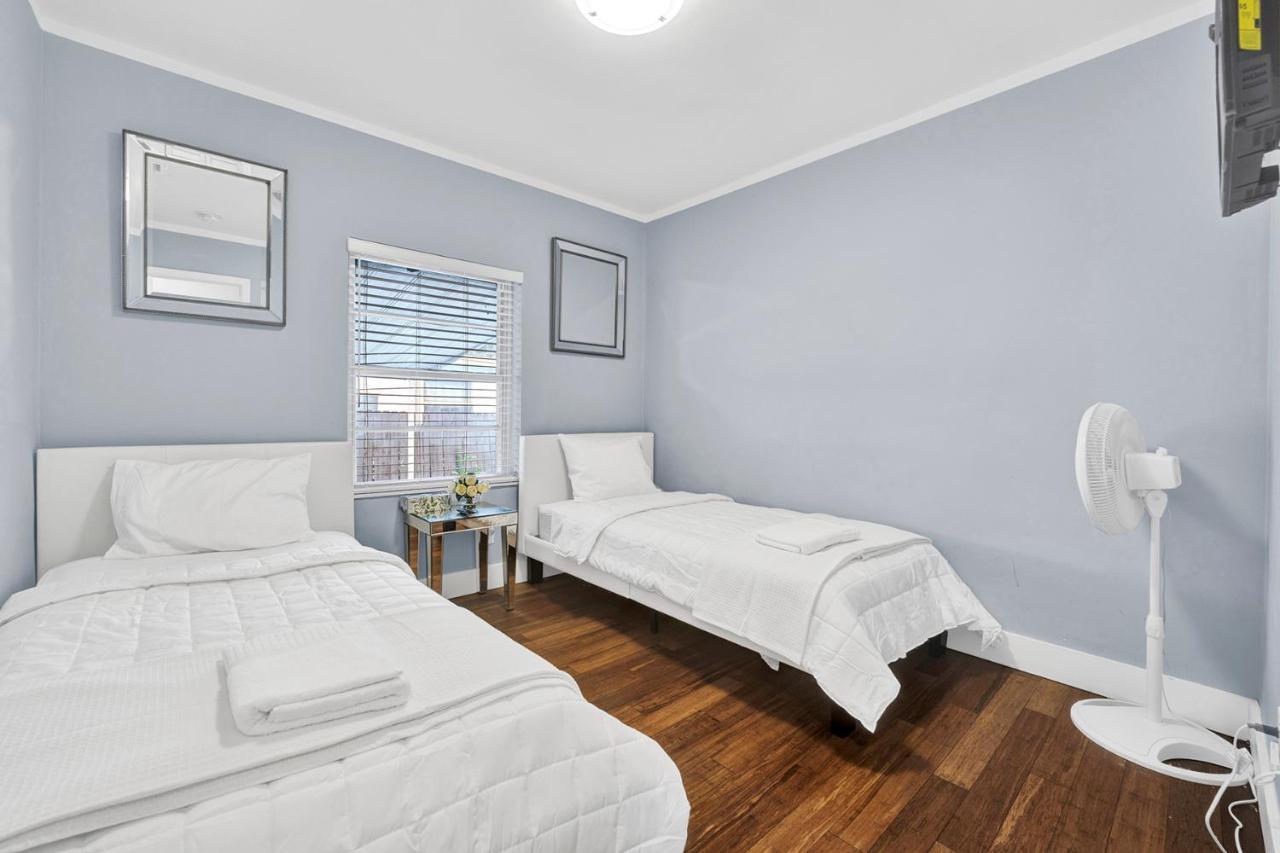Very Modern Buena Vista Gem Near Wynwood Villa Маями Екстериор снимка