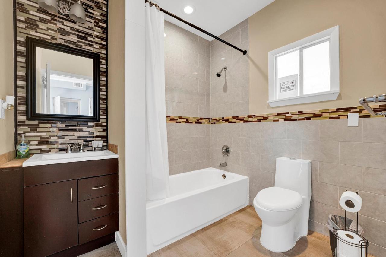 Very Modern Buena Vista Gem Near Wynwood Villa Маями Екстериор снимка