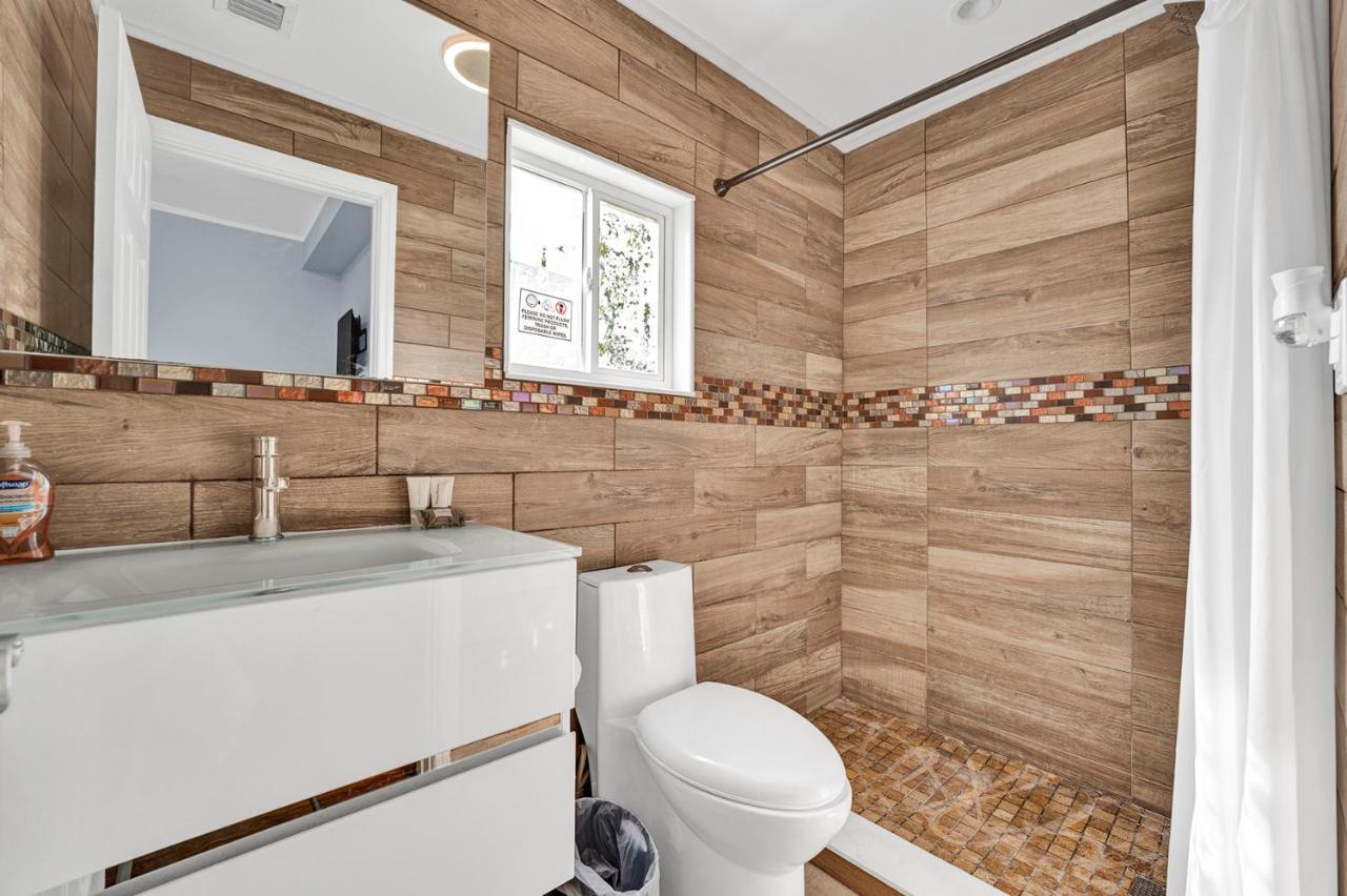 Very Modern Buena Vista Gem Near Wynwood Villa Маями Екстериор снимка